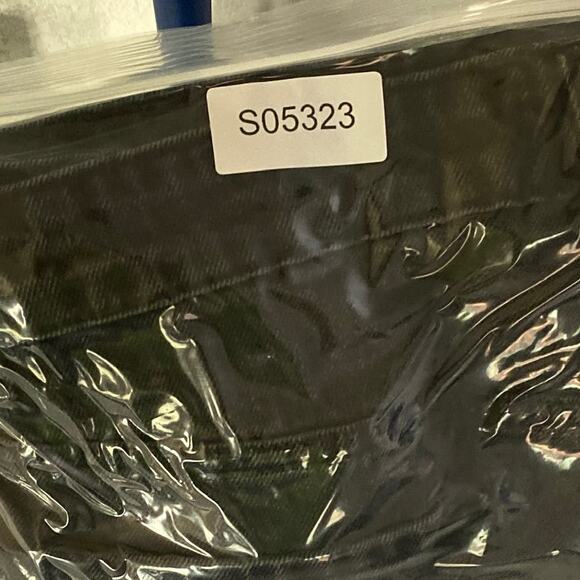 Boohoo Man Mens Jeans Black Button Fly Destroyed Bikercore 100% Cotton 36x33 - Picture 15 of 15